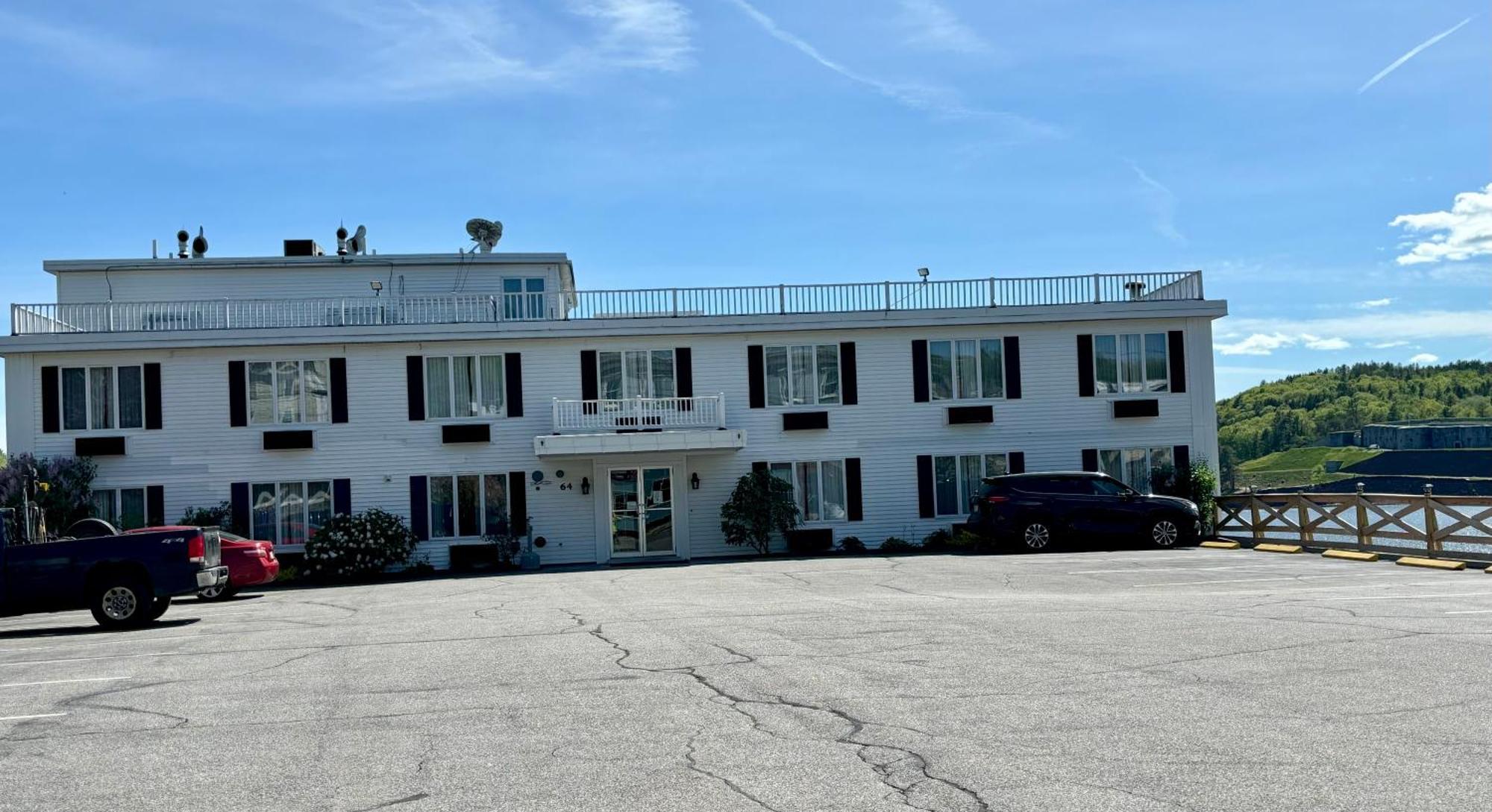 Fort Knox Inn Bucksport Exterior foto